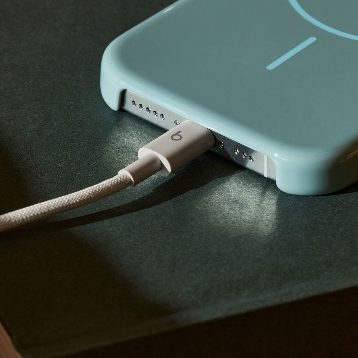 Beats USB-A to USB-C Woven Cable (1.5 m) – Surge Stone