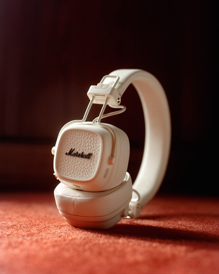 Marshall Major V On-Ear Headphones Cream