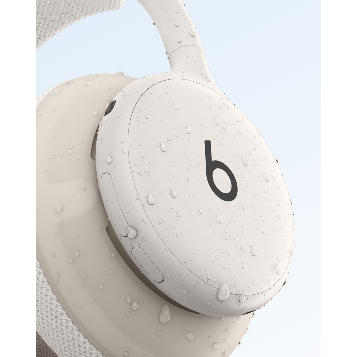 Beats 360 Over-Ear Headphones Cloud
