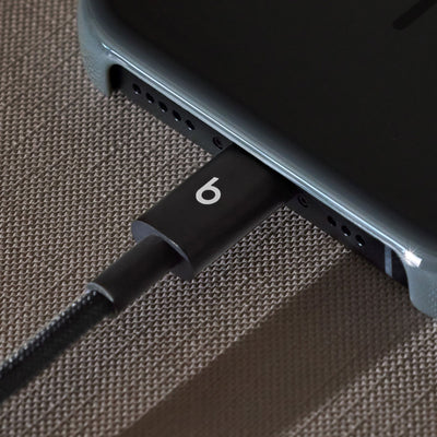 Beats USB-A to USB-C Woven Cable (1.5 m) – Bolt Black