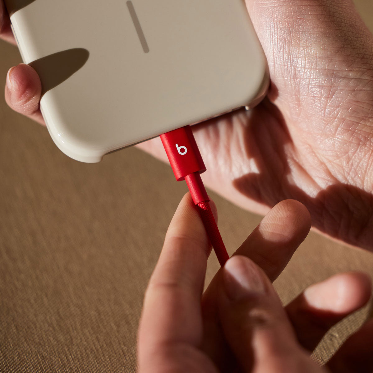 Beats USB-A to USB-C Woven Cable (1.5 m) – Rapid Red