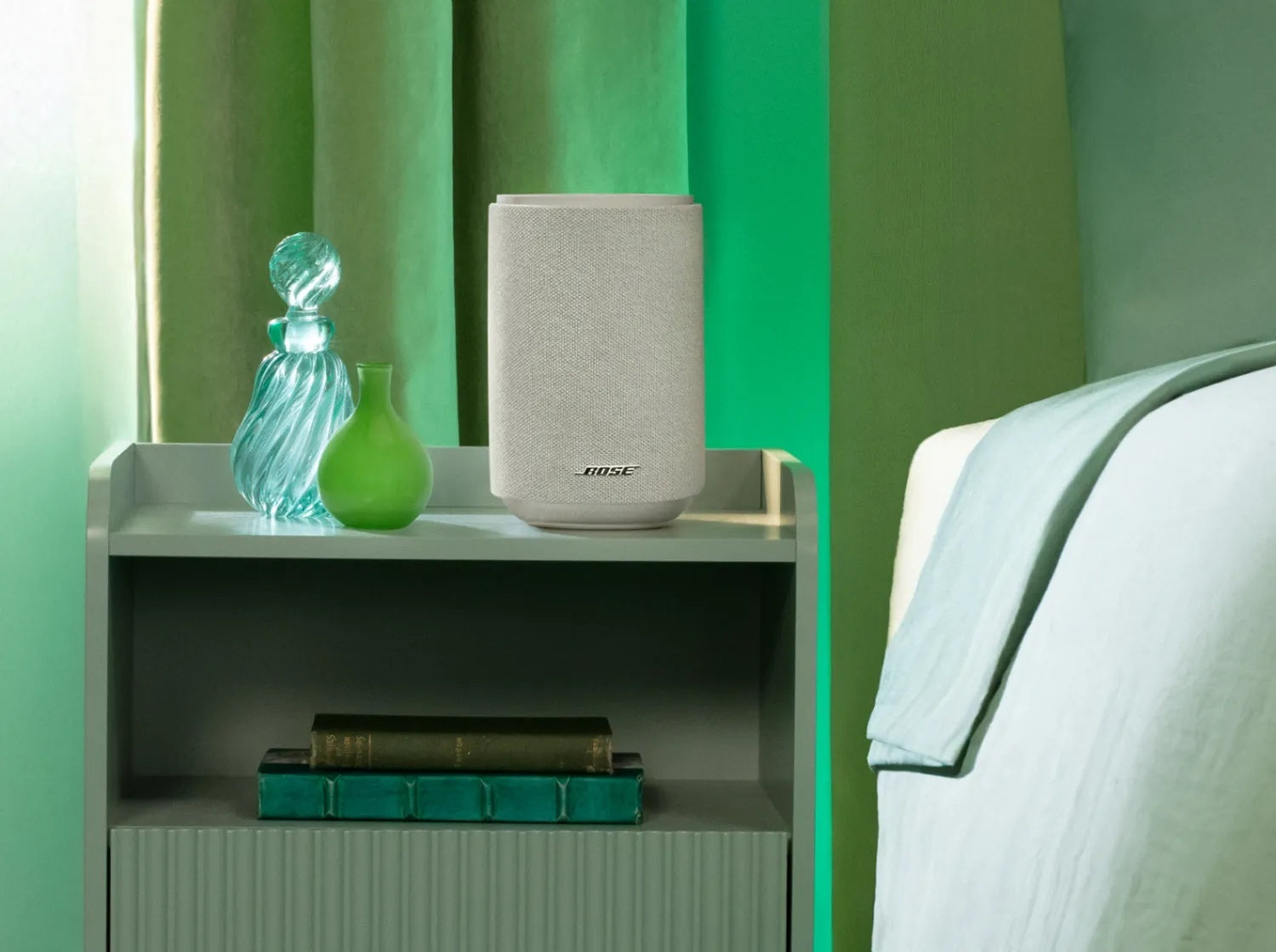 Bose Lifestyle Ultra Speaker - White Smoke