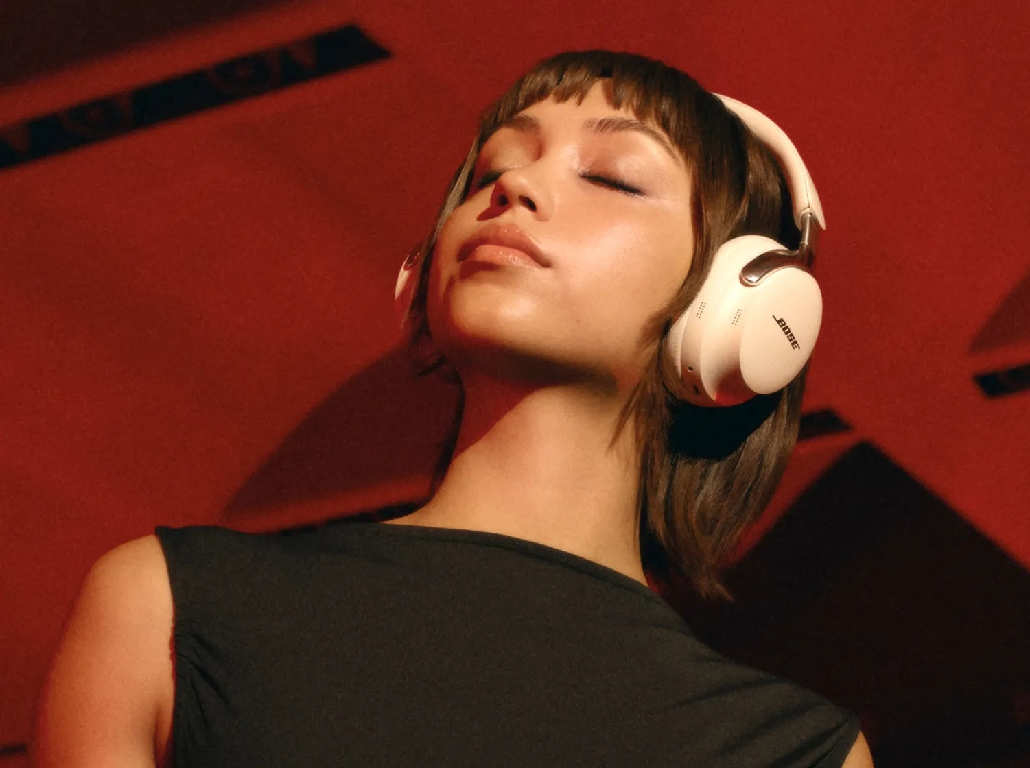 Bose QuietComfort Ultra Headphones (2nd Gen) White Smoke