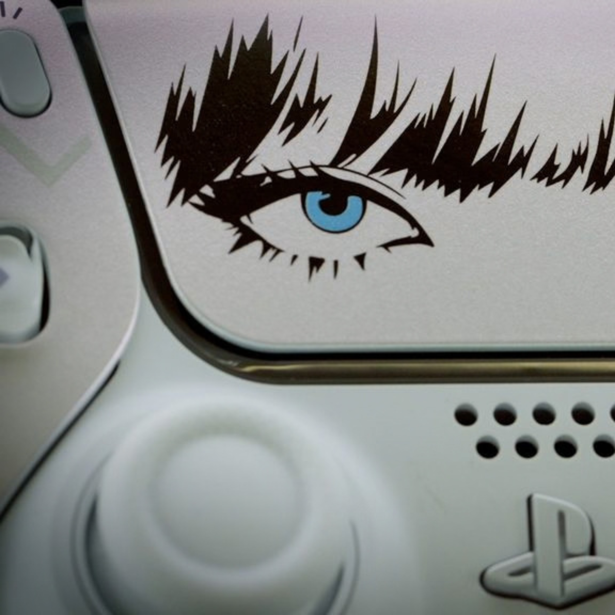 DualSense Wireless Controller – Lisa Limited Edition