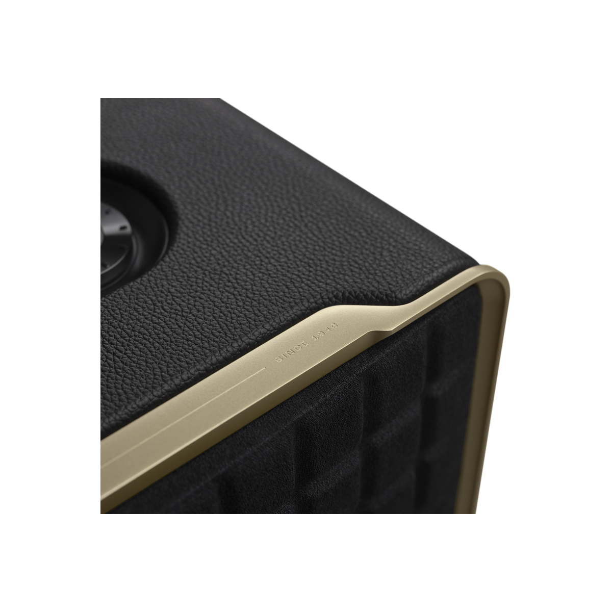 JBL Authentics 300