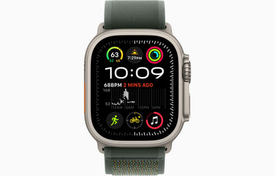 Apple Watch Ultra 2 Natural Titanium Case Trail Loop.