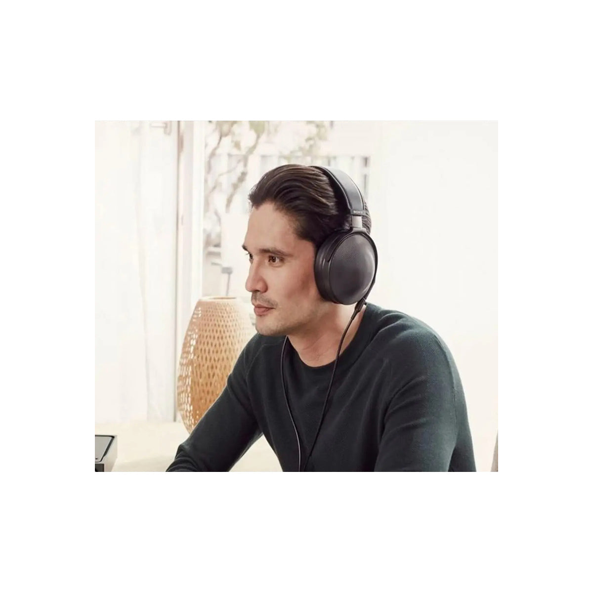 Sony MDR-Z1R Signature Series Premium Hi-Res Headphones