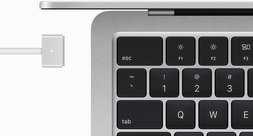 Pre-Owned MacBook Air M4 13-inch.