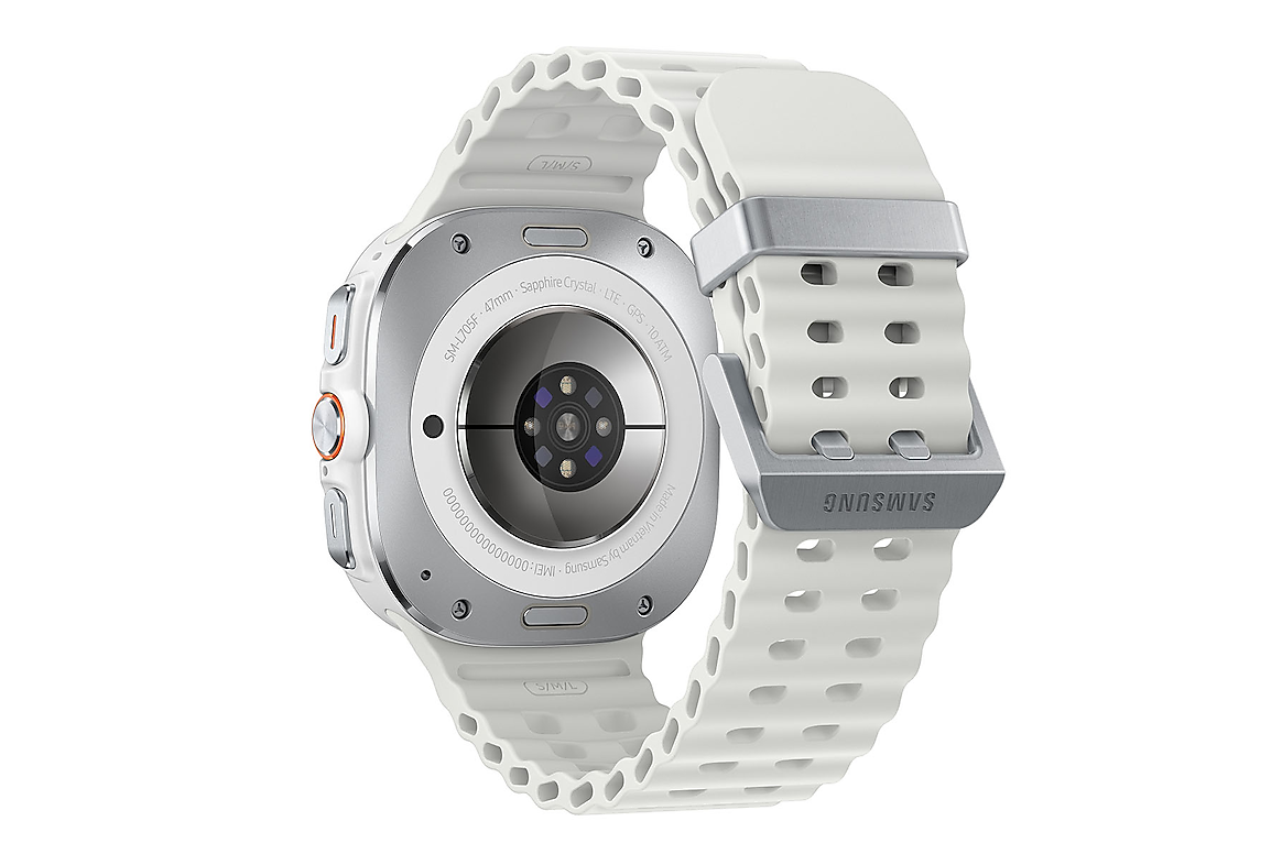 SAMSUNG GALAXY WATCH ULTRA 47MM (2025)