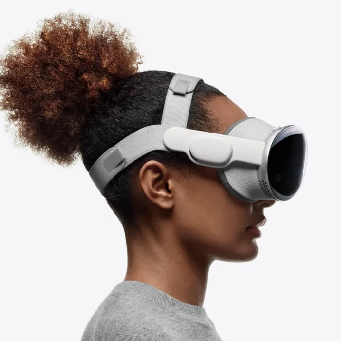 Apple-Vision-Pro-Price-in-Sri-Lanka-7 A Girl with Apple Vision Pro Price in Sri Lanka